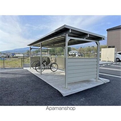 ラフィネ西軽井沢Ａ[1K/33.81m2]の共用部2