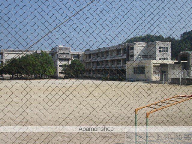 愛媛県松山市小川[3DK/51.66m2]の周辺1