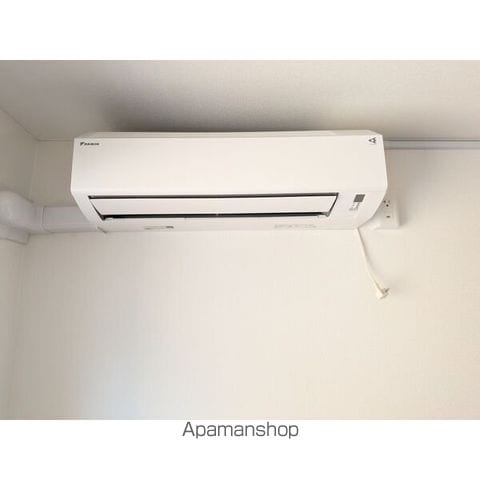 フロンティアの内装写真