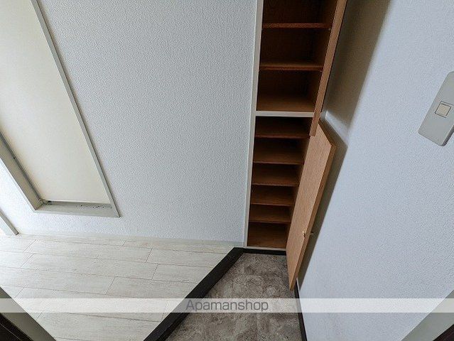 リバーサイド庚午の内装写真