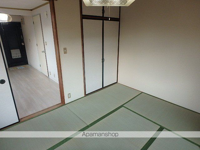 領家レジデンスの内装写真