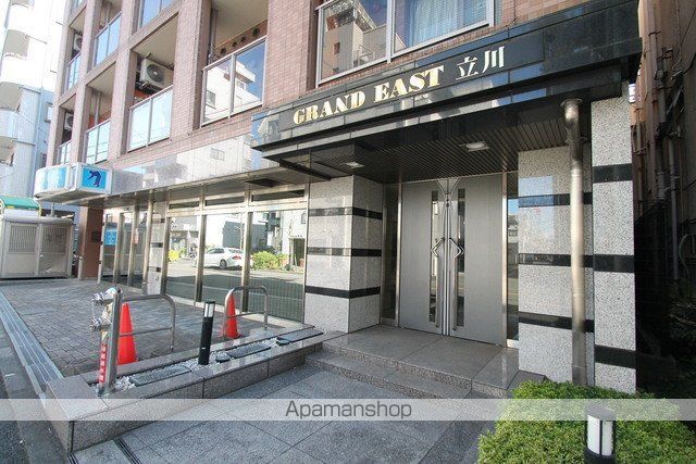GRAND EAST立川の玄関写真