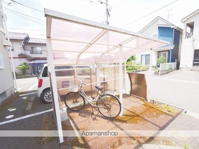 カルティエIIのその他写真