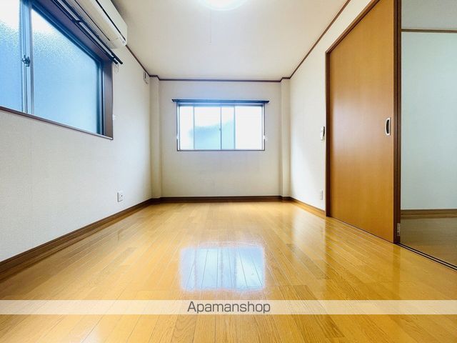 高殿ハイツの内装写真