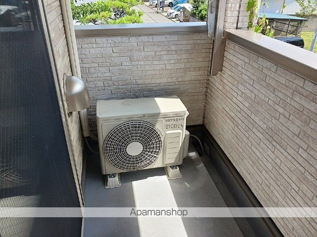 ブリッサ港西IIの内装写真