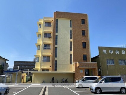 至民ハイツ[2LDK/66.31m2]の駐車場