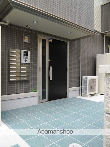 プレーゴ東雲本町の玄関写真
