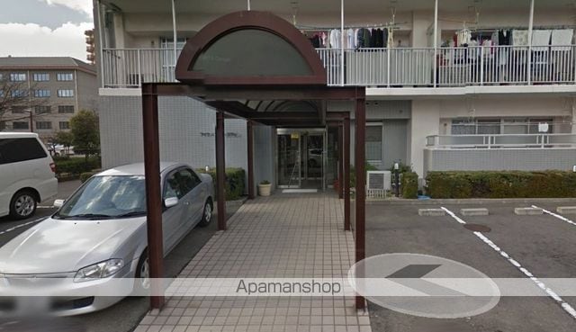 アイランド・コート新宇多津の玄関写真
