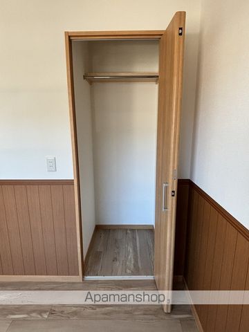 富山地鉄本線 越中荏原駅 徒歩16分 2階建 築12年の内装写真