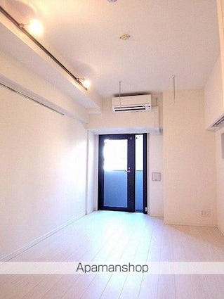 ステージファースト飯田橋アジールコート[1K/25.65m2]のリビング・居間