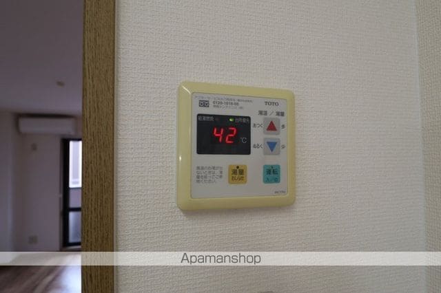 グランデュール高柳 B棟の内装写真