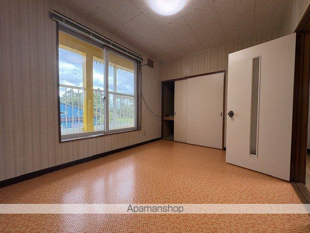吉野4条南5丁目4-13 貸家の内装写真