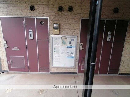 レオパレス春日[1K/22.35m2]の玄関