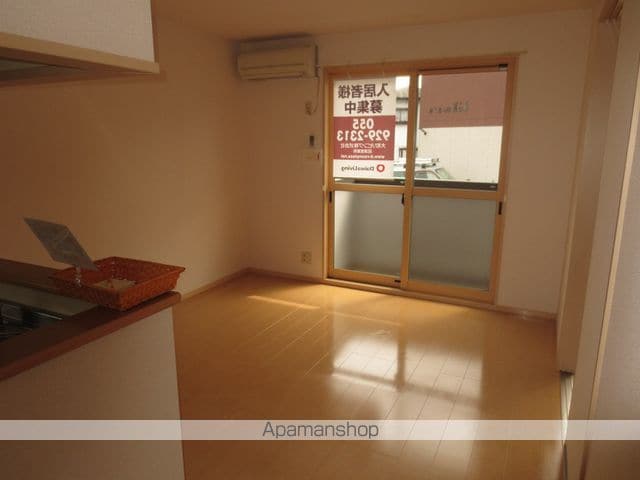 エトワール花の木 Aの内装写真