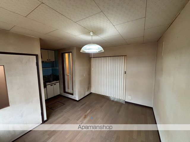 新富11ハイツの内装写真