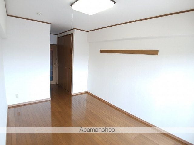 プレンティIIの内装写真