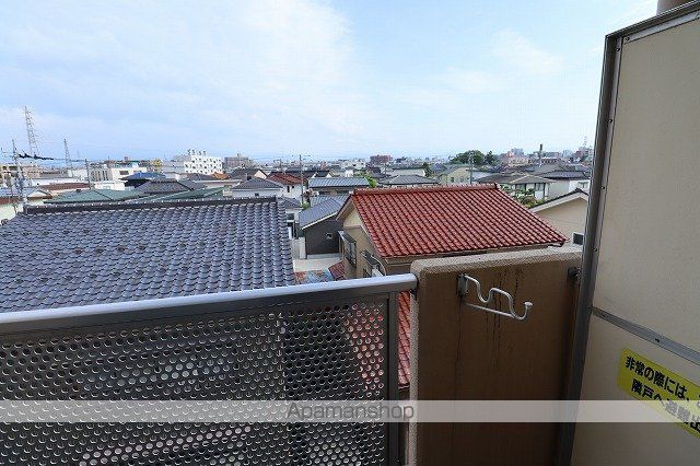 ジョイナス四ツ葉町 B棟の内装写真
