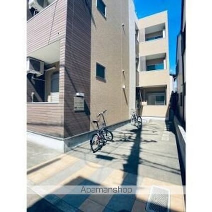 モメンタム志賀本通[1LDK/30.41m2]のエントランス2