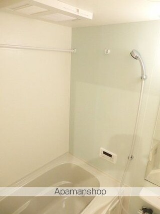 ドメーヌ・Ｍ[2LDK/61.8m2]のバス