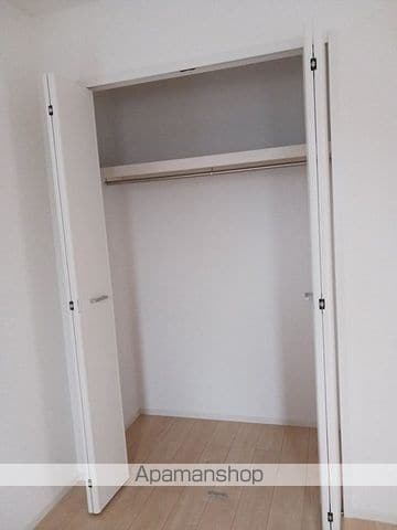 メゾンドアイリスEの内装写真