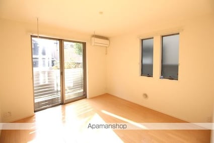 アザレア高円寺[1K/27.28m2]のリビング・居間