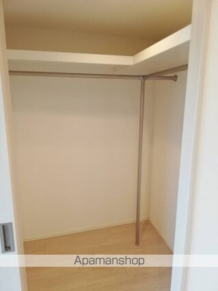 ザ・パークハビオ市ヶ谷ウエスト[1LDK/45.68m2]の収納