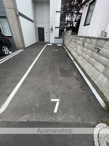 8 3W2 HACHI SANWESTNYのその他写真