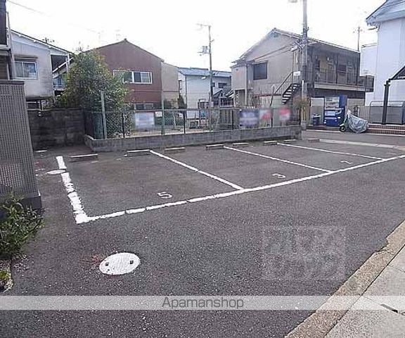ブランシェ御陵IIの外観写真
