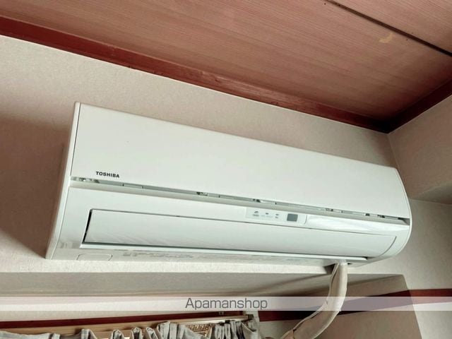 重岡ビルの内装写真