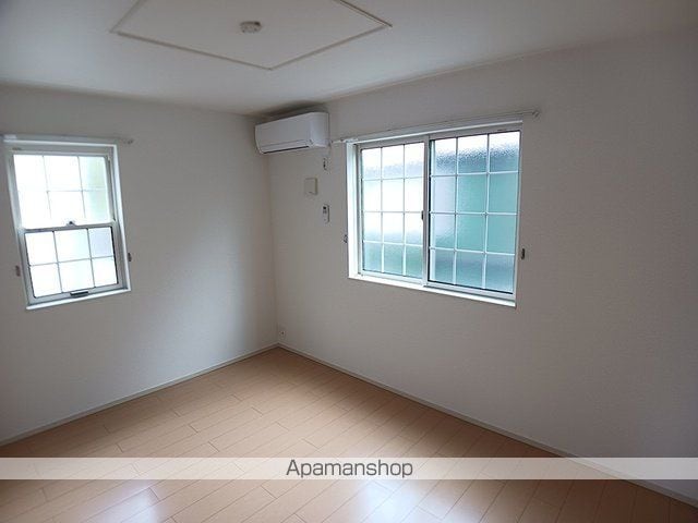 リバップ人来田の内装写真