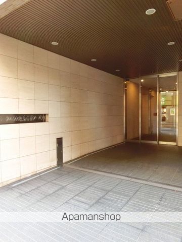 パークハウス麻布十番アーバンスの玄関写真