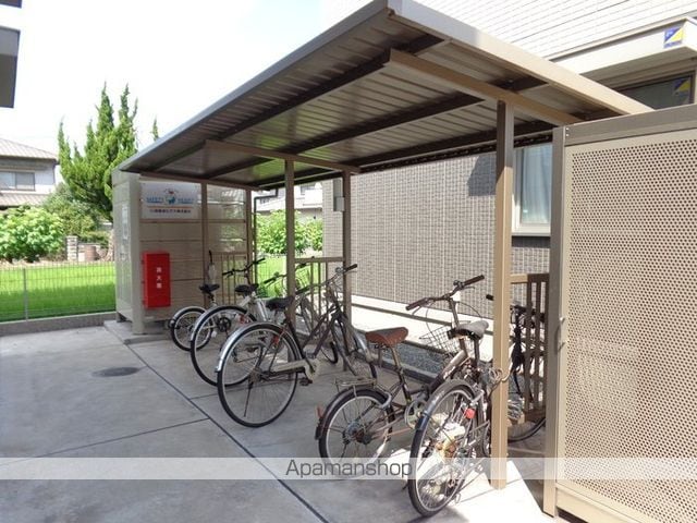 プレンティー引野 A棟の内装写真