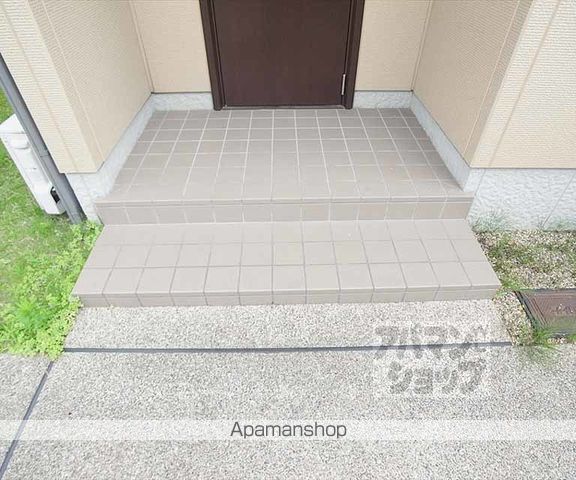 フォーシーズンズ宝ヶ池の外観写真