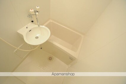 レオパレスグラティテュード[1K/19.87m2]の洗面所