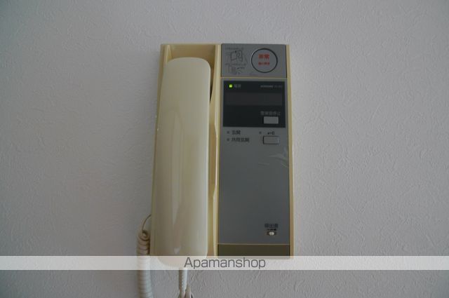 レゾナンス庚午の内装写真