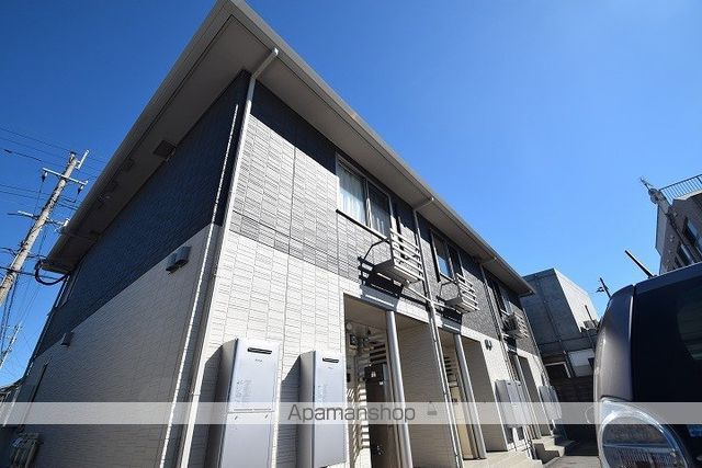 グランディオーソの玄関写真