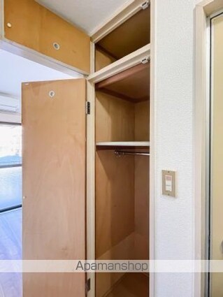 スカイコート荻窪[1R/13.37m2]の収納