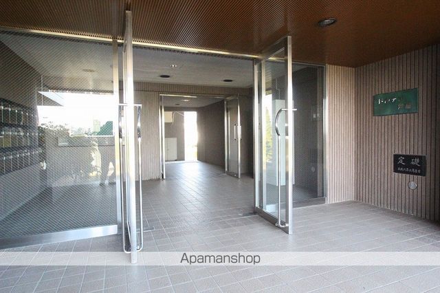 ドルチェ芦屋の玄関写真