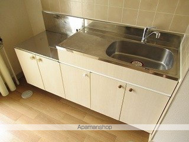 ユーロハイツ名須川 Bの内装写真