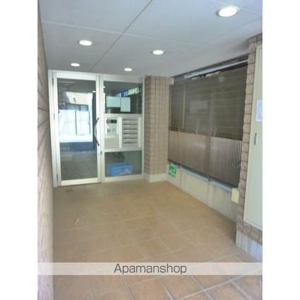 メゾン新江古田[1K/23.48m2]のエントランス1