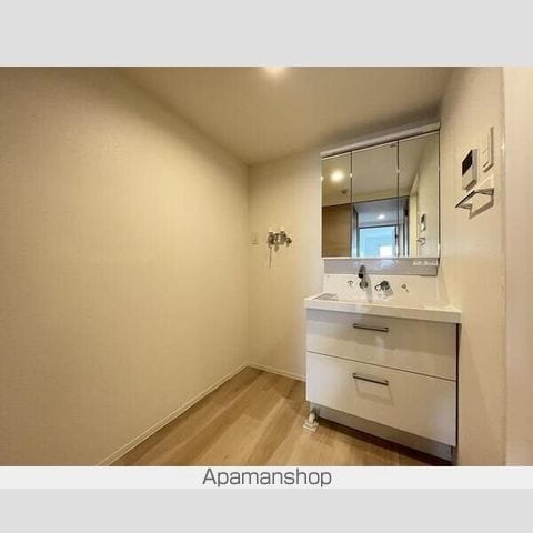 SーRESIDENCE神宮前の内装写真
