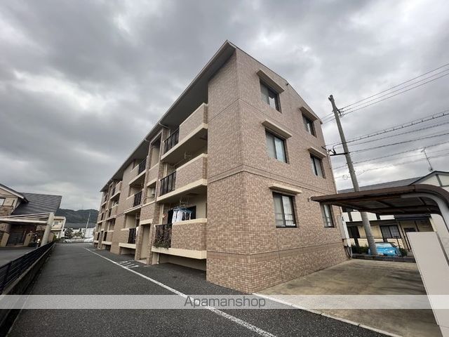 KAKU BLDの外観写真