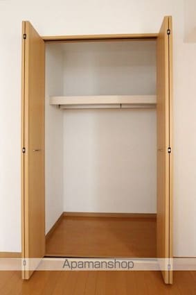 メゾンＭＢ喜与町[2LDK/57.6m2]の収納