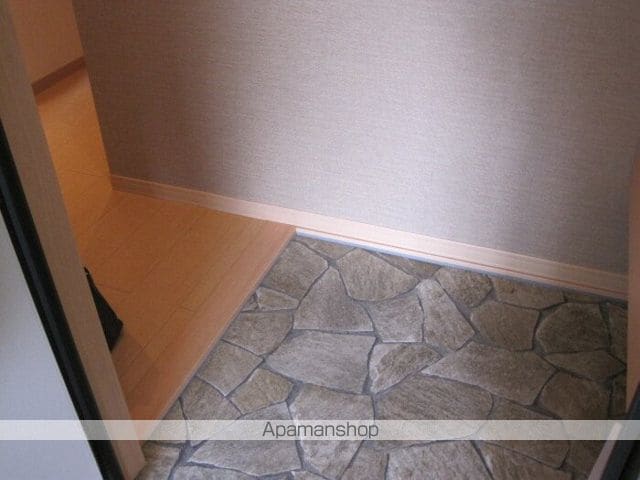 メゾン フローラ A棟の内装写真