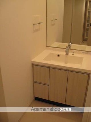 コンフォリア東池袋ＥＡＳＴ[1DK/31.1m2]の洗面所