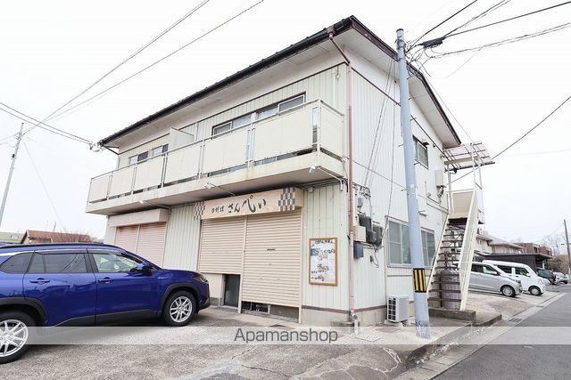 宍戸アパートの外観写真