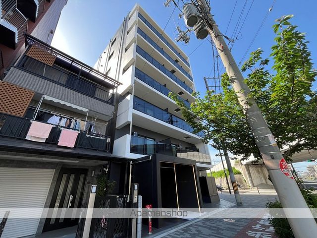 ONE O ONE内代の外観写真