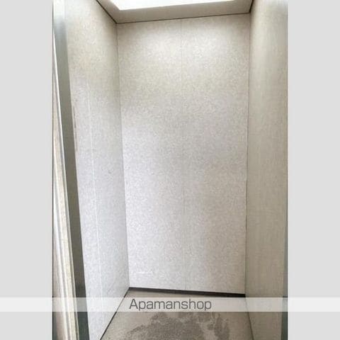 菅田ビルの内装写真