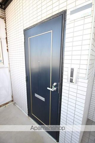 レジデンス荒川の玄関写真