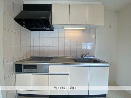 ヴェルジェⅡ　[1LDK/53.82m2]のキッチン